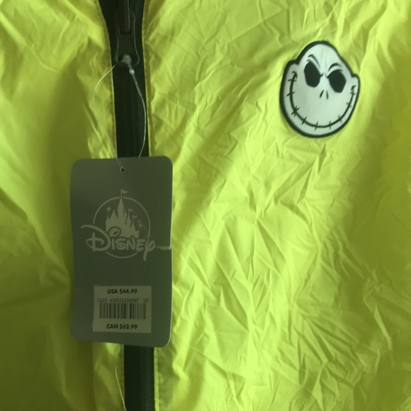 Disney Parks Nightmare Before Christmas Reversible Puffy Jacket New With Tags L - Picture 5 of 8